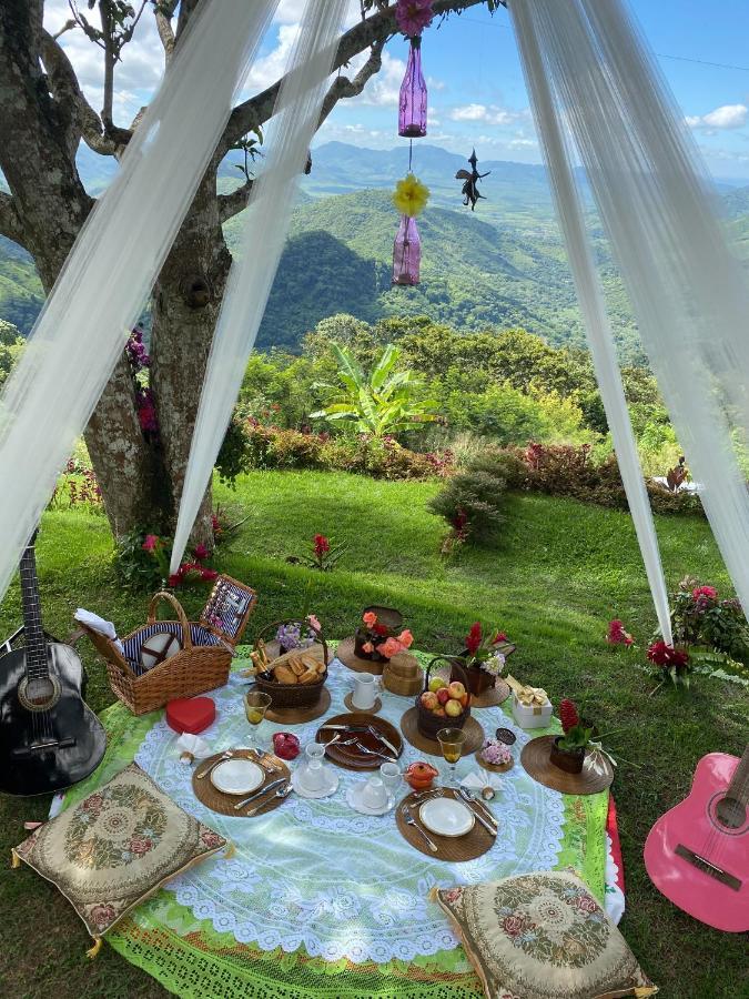 Pousada Le Monte Cristo Guaramiranga Esterno foto